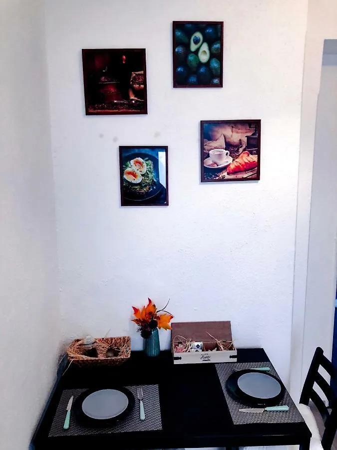 Avocado Apartment Prague 0*,